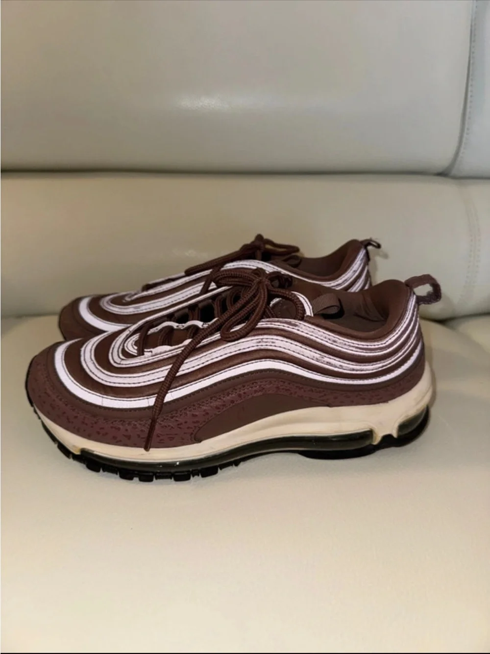NIKE WOMEN’S AIR MAX 97
